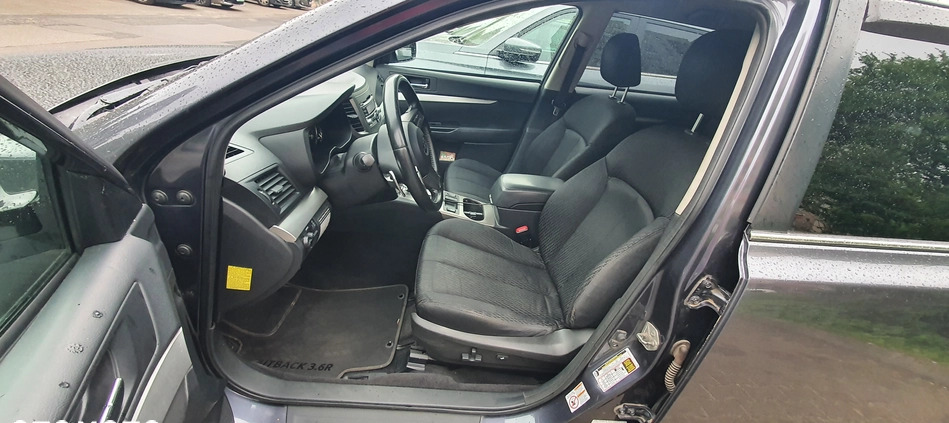 Subaru Outback cena 24500 przebieg: 295555, rok produkcji 2010 z Książ Wielkopolski małe 232